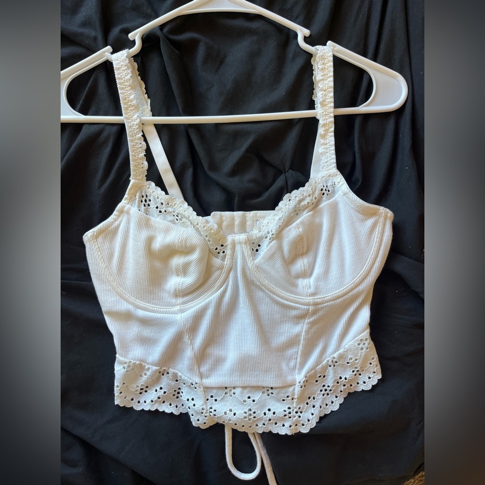 Colsie Eyelet Top Womens Small Unpadded Adjustable Straps White Tie Back‎